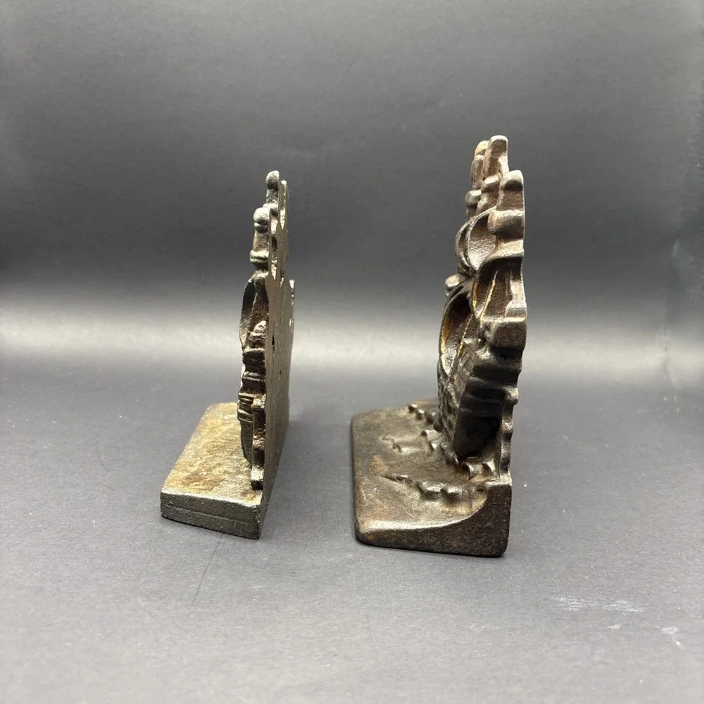 The Unbranded Brand eclectic pair